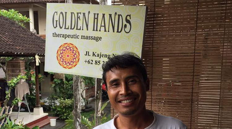 Dewa van Golden Hands Massage Ubud