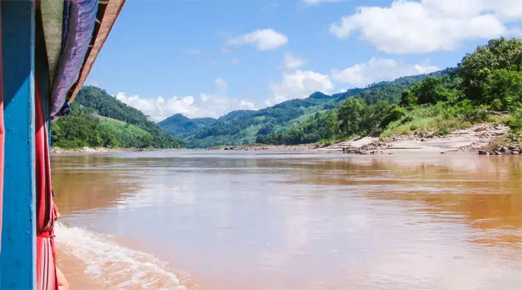 Met de slow boat in Laos over de Mekong rivier