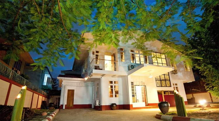 Guesthouses & hotels Yangon Myanmar