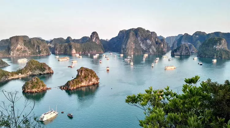 Halong Bay tijdens rondreis Vietnam 