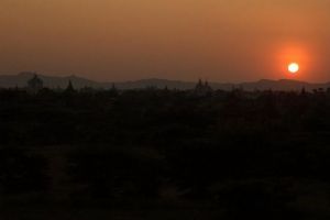 654-myanmar-bagan-zonsondergang