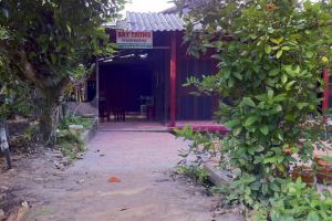 1298-iphone-vietnam-vinh-long-home-stay